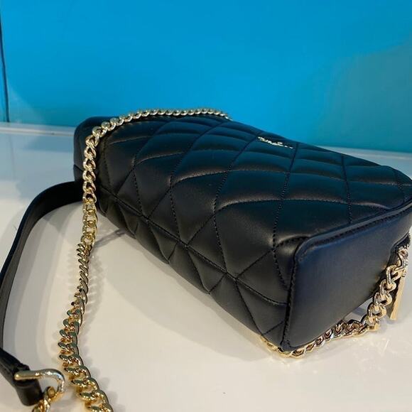 Kate Spade KA592 Carey Mini Black Quilted Camera Crossbody Bag IN BLACK